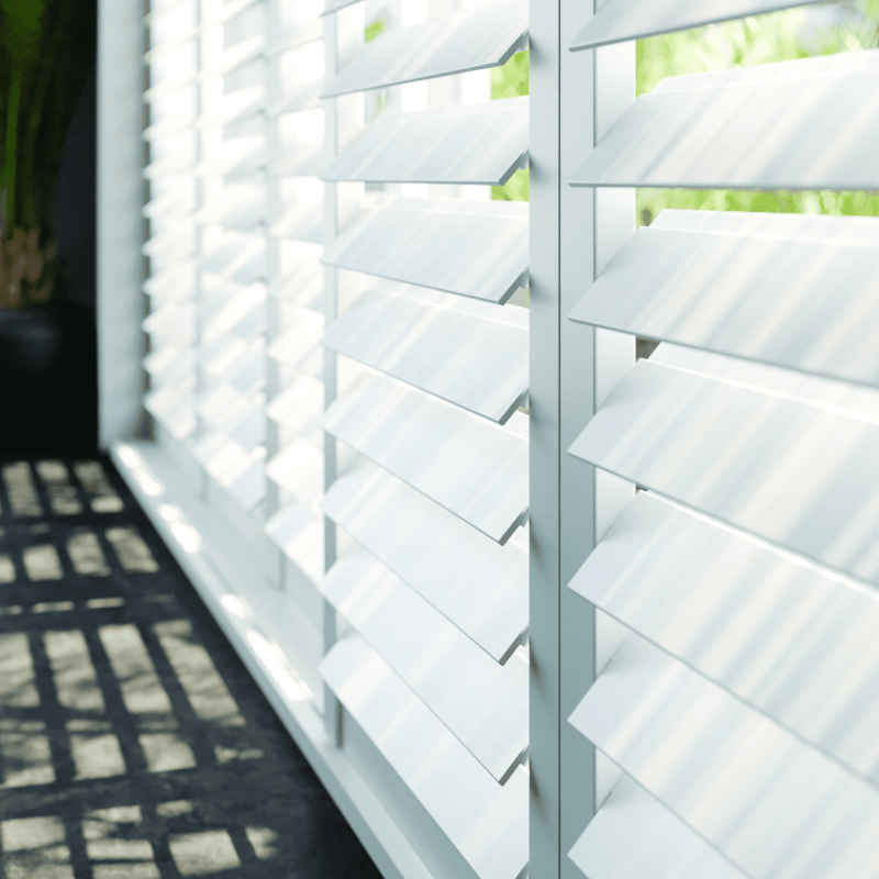 Wood Venetian White Blinds
